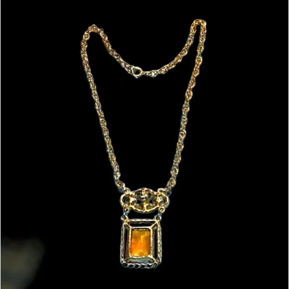 Vintage Wild Honey Amber Glass Rhinestone Gold Toned Necklace - Picture 2 of 6